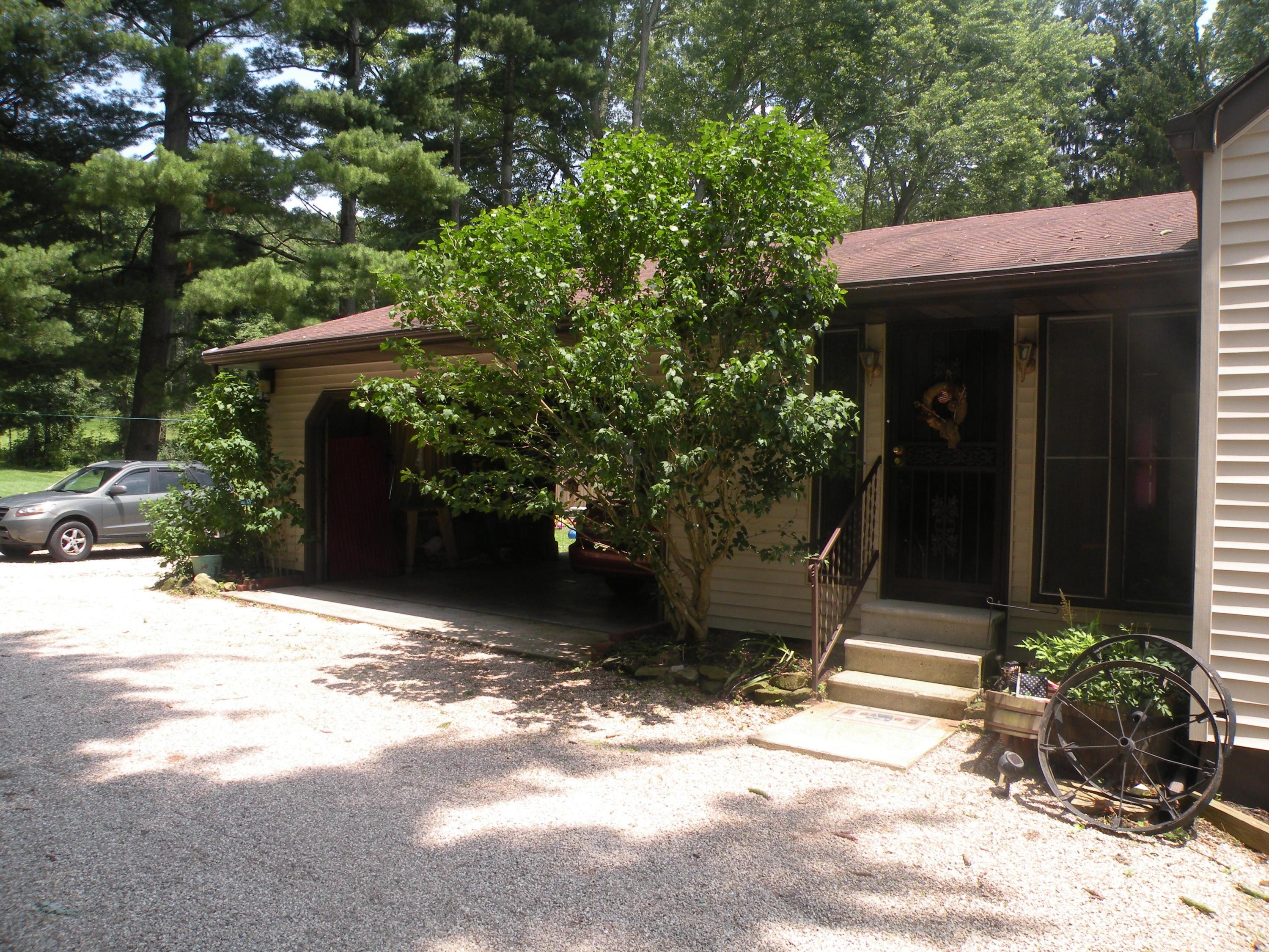 1186 Sharon Valley Road Newark, OH 43055 - Photo 3 of 19 Gallery Image 3