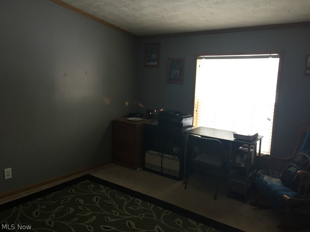 8763 Warwick Road Southeast Warren, OH 44484 - Photo 8 of 21