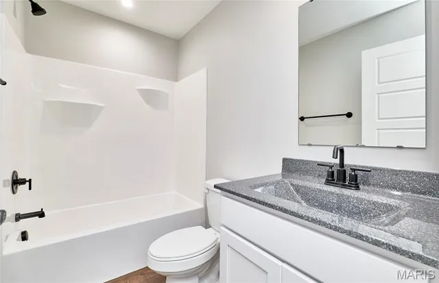 $295,900 | 28720 Woodland Heights Drive, Wright City, MO 63390