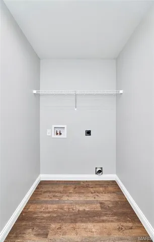 $295,900 | 28720 Woodland Heights Drive, Wright City, MO 63390