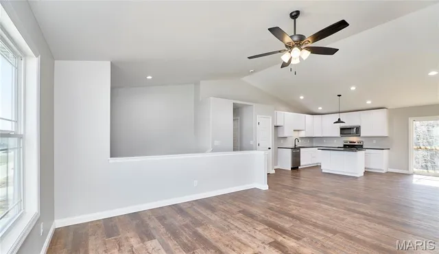 $295,900 | 28720 Woodland Heights Drive, Wright City, MO 63390