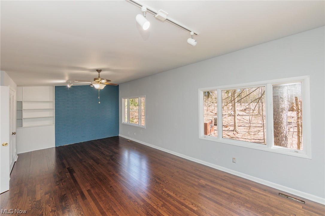 4586 Ranchwood Road Akron, OH 44333 - Photo 19 of 35