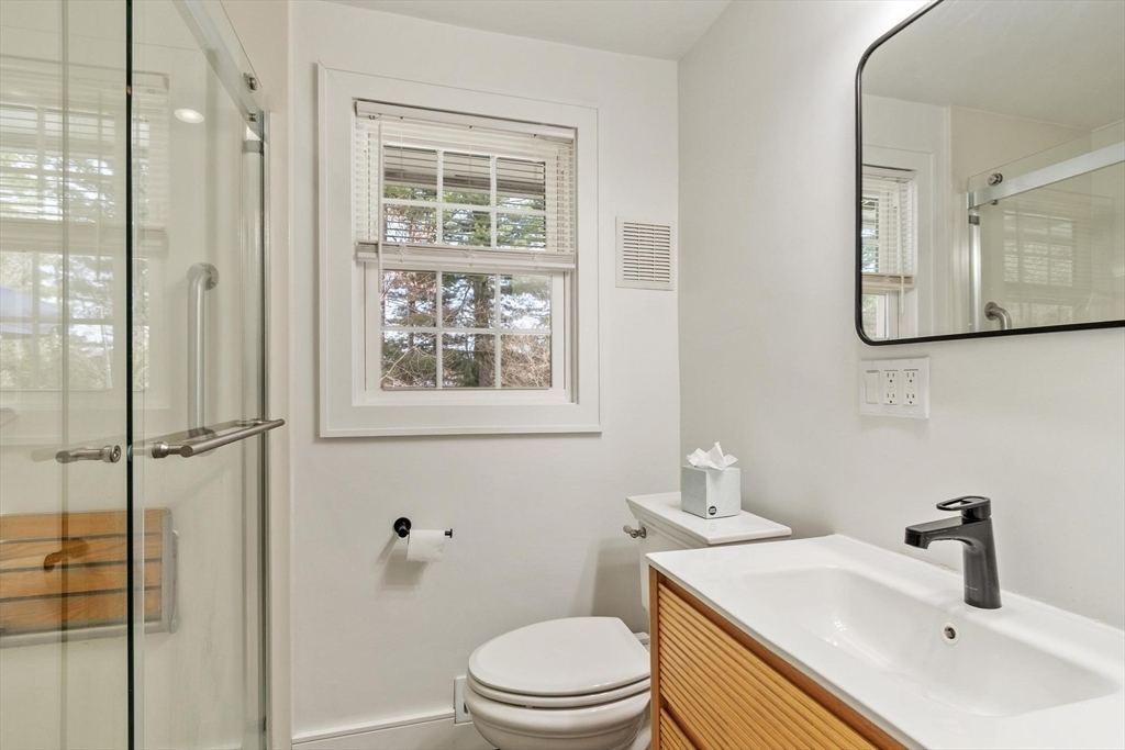 25 Porter Road Chelmsford, MA 01824 - Photo 13 of 42