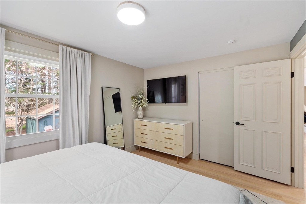 25 Porter Road Chelmsford, MA 01824 - Photo 15 of 42