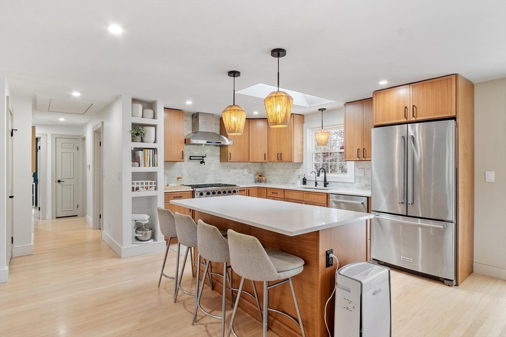 25 Porter Road Chelmsford, MA 01824 - Photo 5 of 42