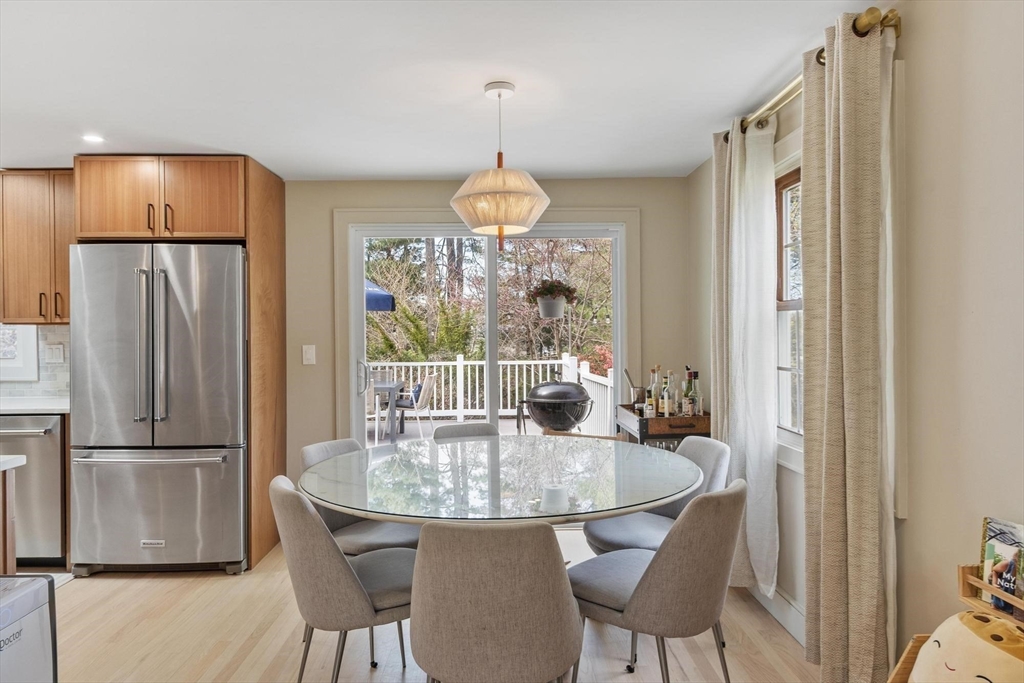 25 Porter Road Chelmsford, MA 01824 - Photo 8 of 42