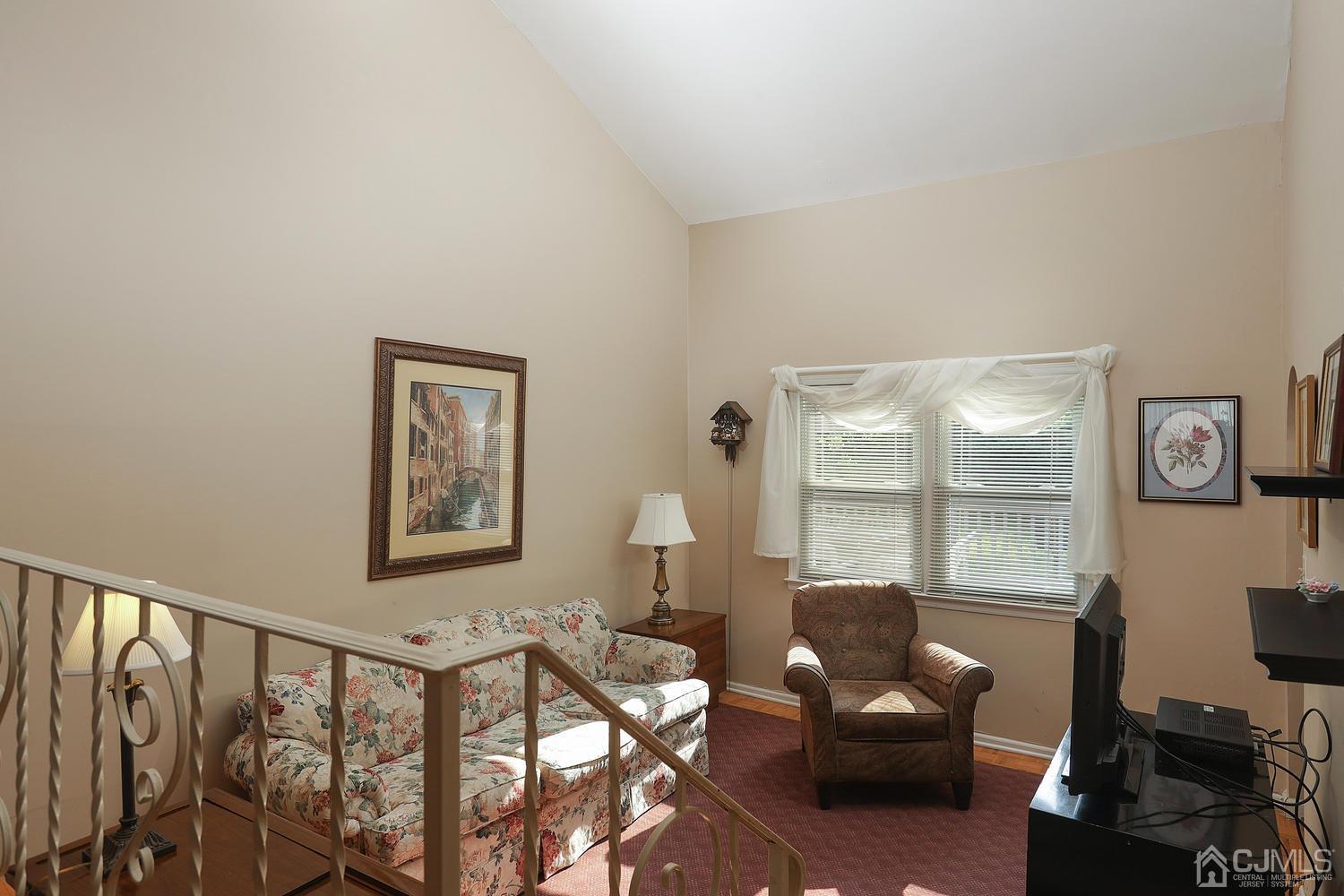 11 Sherwood Road Edison, NJ 08820 - Photo 11 of 28 Gallery Image 11