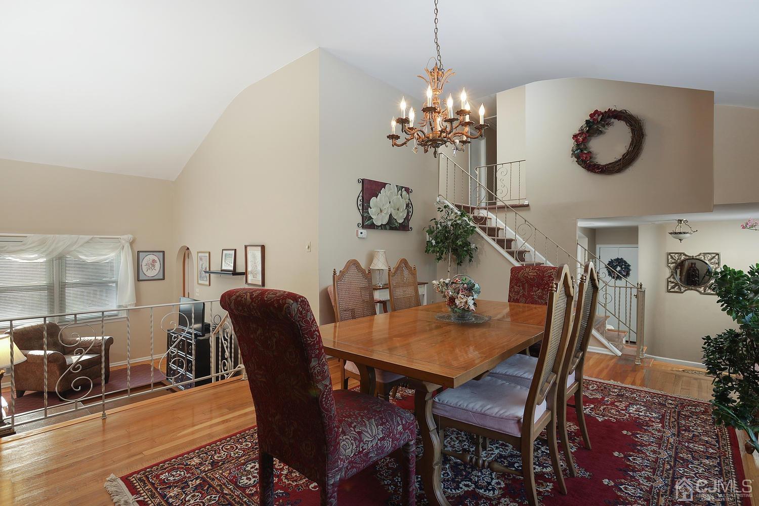 11 Sherwood Road Edison, NJ 08820 - Photo 10 of 28 Gallery Image 10