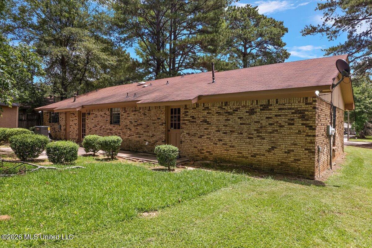 5209 Sycamore Drive Jackson, MS 39212 - Photo 22 of 31 22-DJI_0840