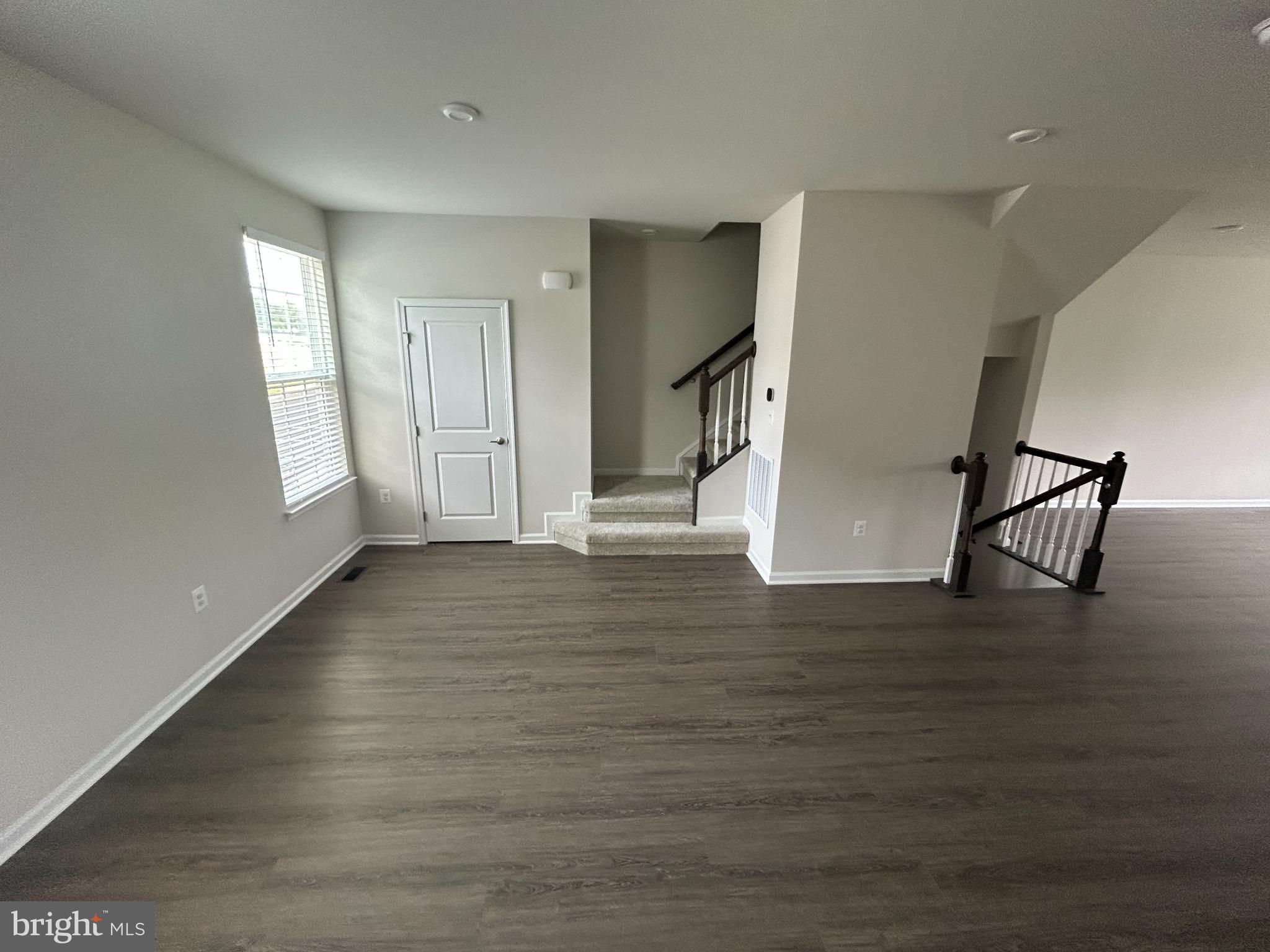36072 Coyote Trail Locust Grove, VA 22508 - Photo 13 of 23 Spacious entryway with modern design.