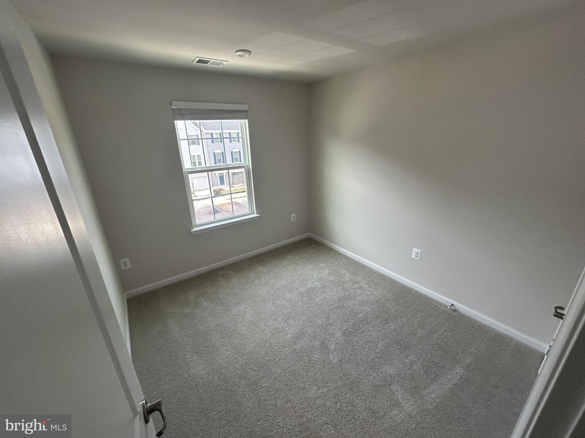 36072 Coyote Trail Locust Grove, VA 22508 - Photo 22 of 23 Bright and airy room with natural light.