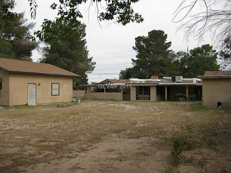 5170 Smoke Ranch Road Las Vegas, NV 89108 - Photo 33 of 33 Exterior Back.