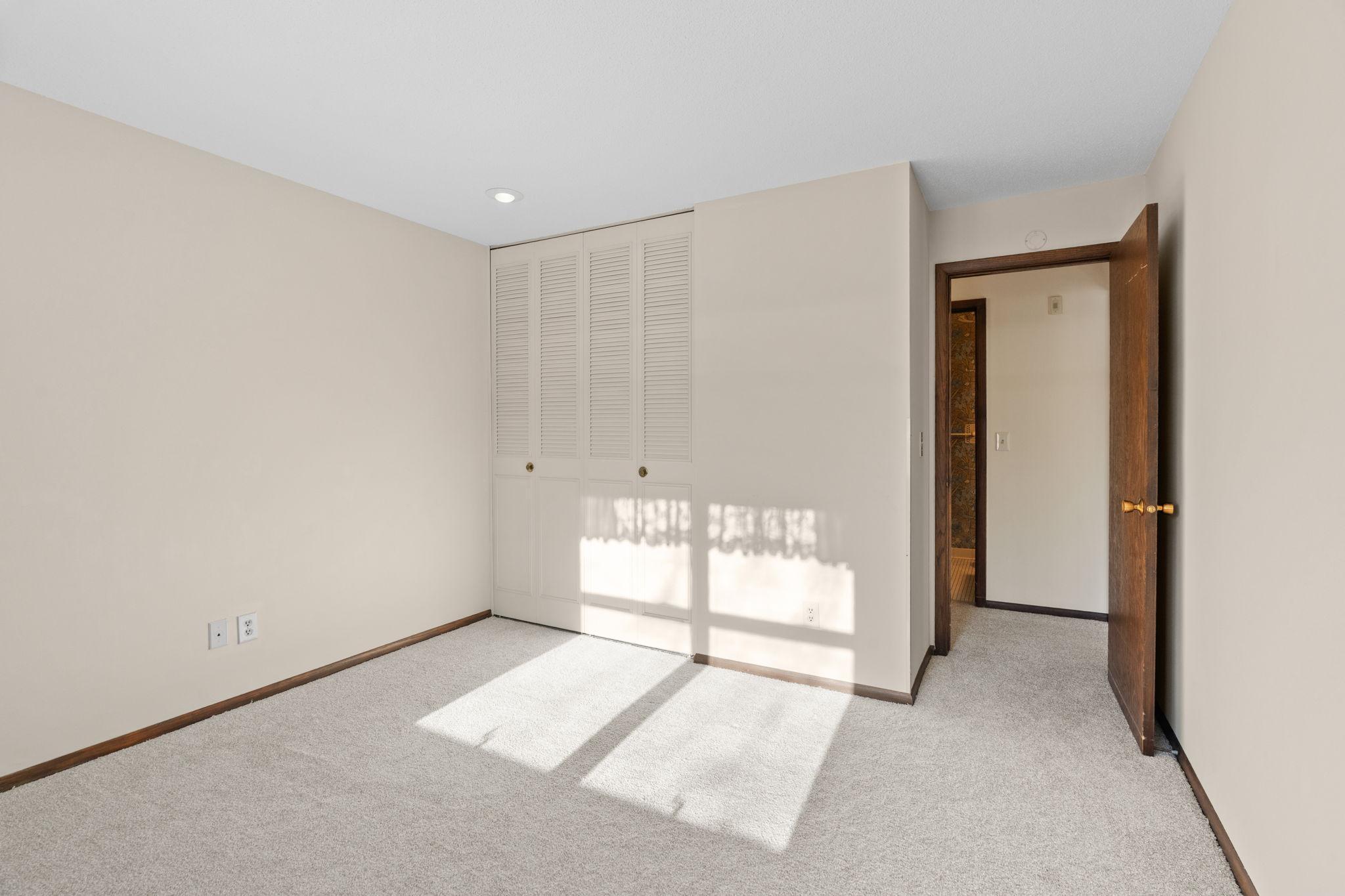 10113 West 34th Street, Unit 228 Hopkins, MN 55305 - Photo 19 of 29
