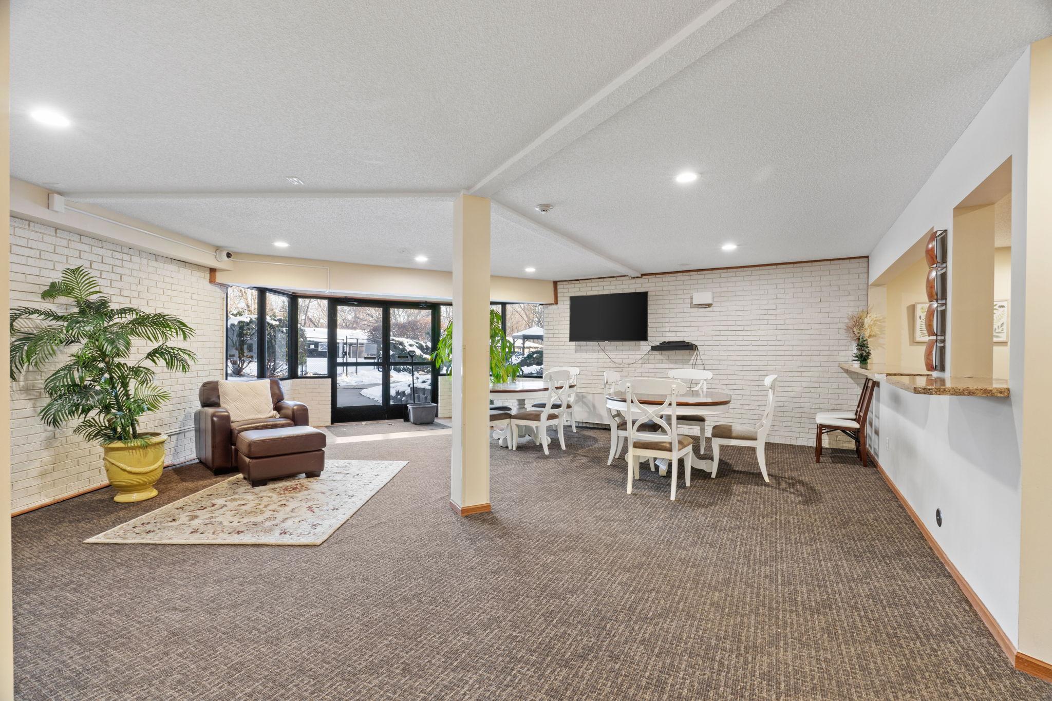 10113 West 34th Street, Unit 228 Hopkins, MN 55305 - Photo 27 of 29