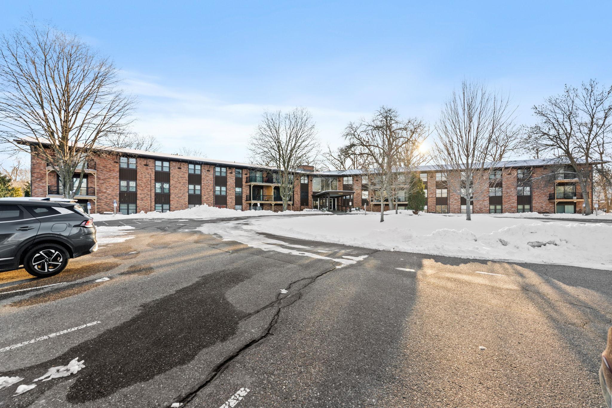 10113 West 34th Street, Unit 228 Hopkins, MN 55305 - Photo 28 of 29