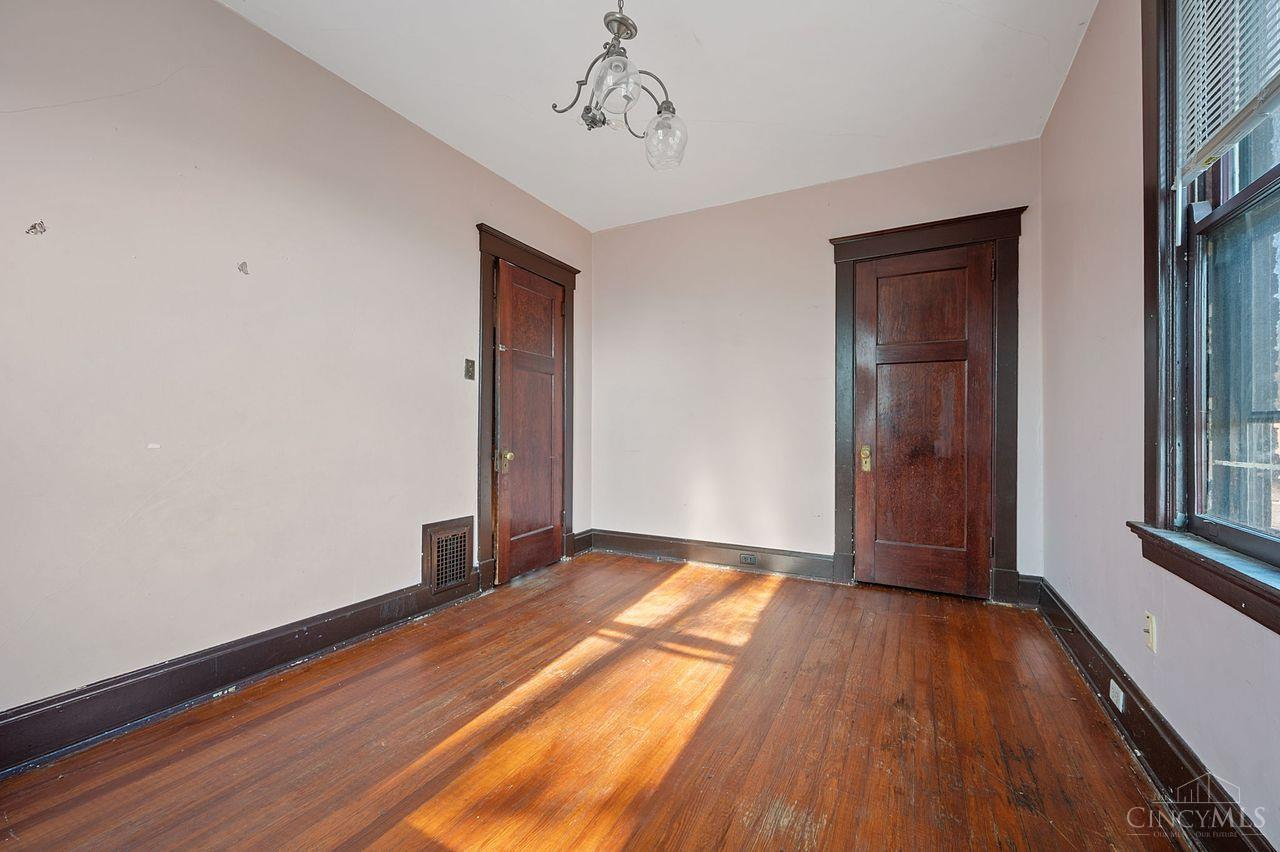 1825 West North Bend Road Cincinnati, OH 45224 - Photo 29 of 51 Gallery Image 29