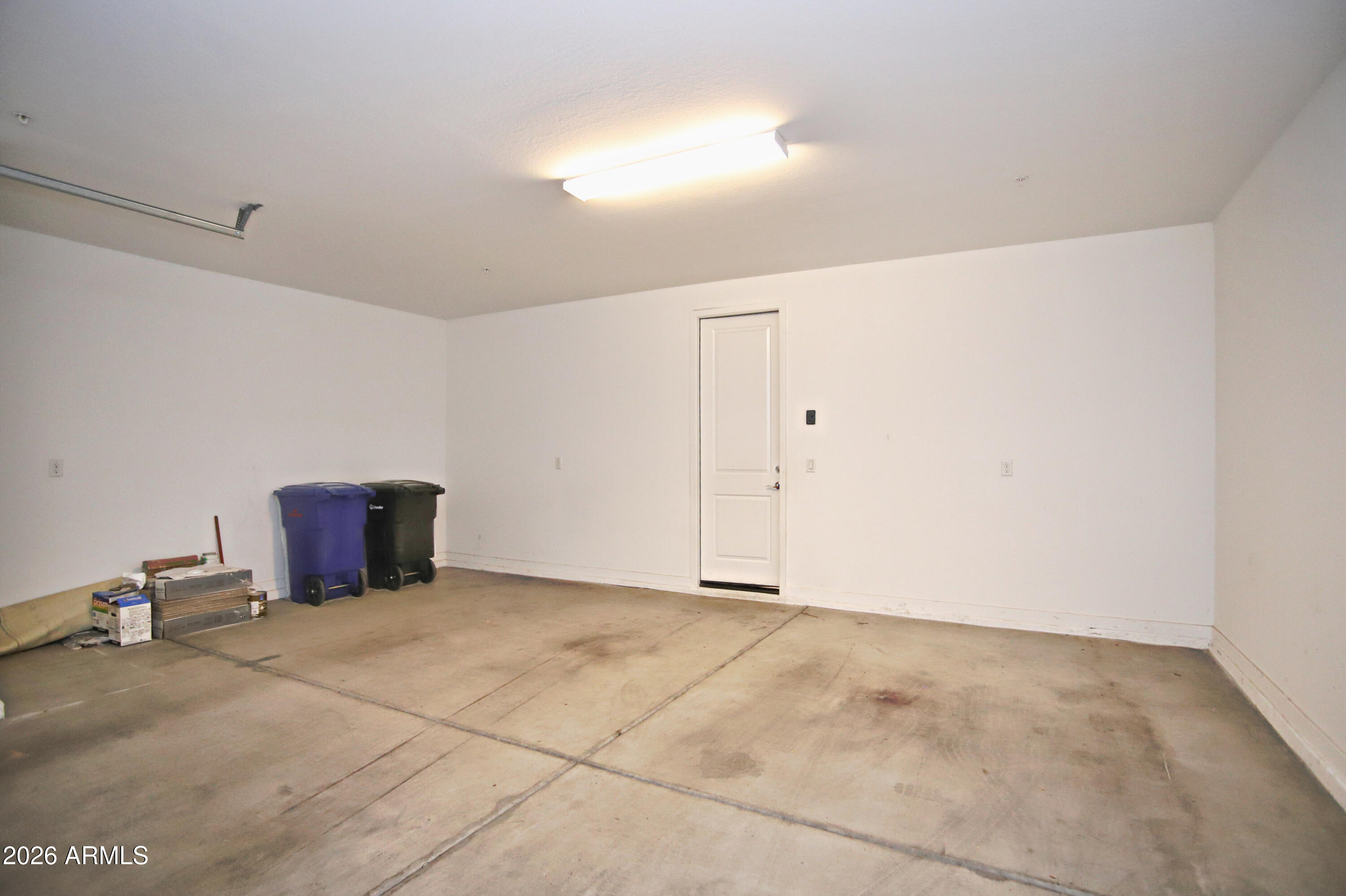 3855 South McQueen Road, Unit 110 Chandler, AZ 85286 - Photo 29 of 37 a view of an empty room