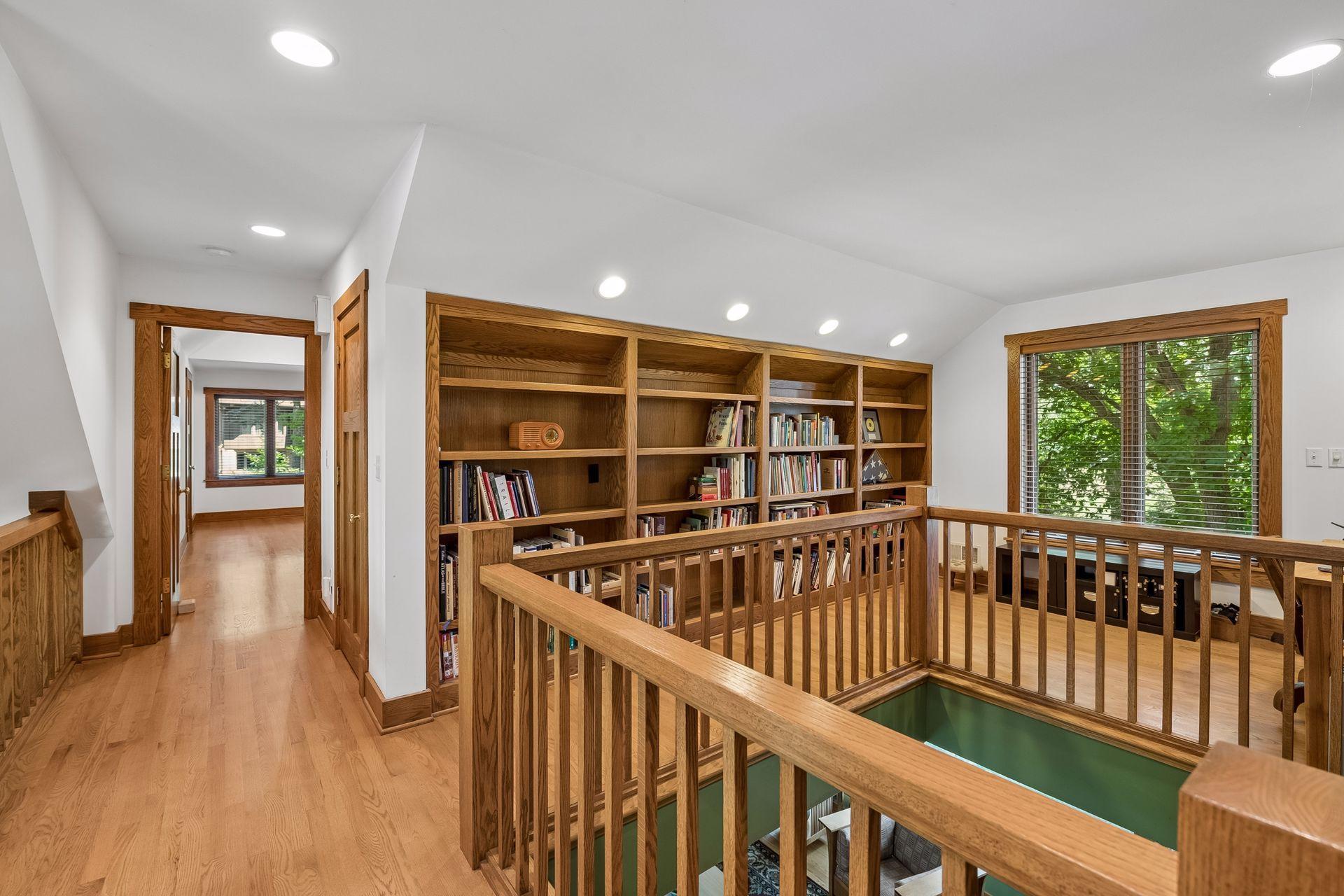 8307 Oakmere Road Bloomington, MN 55438 - Photo 34 of 72