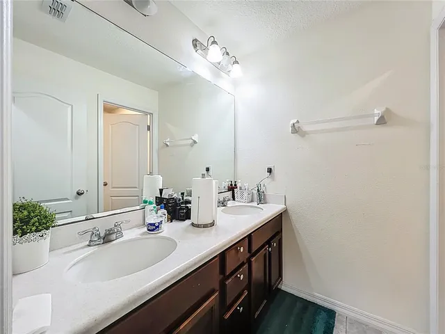 $355,000 | 390 Misty Grove Lane, Sanford, FL 32771