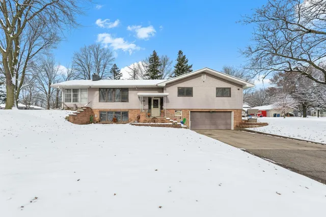 $314,900 | 303 3rd Avenue Southwest, Medford, MN 55049