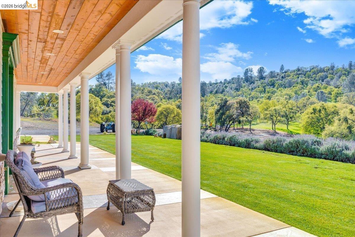 14814 Twist Road Jamestown, CA 95327 - Photo 8 of 60