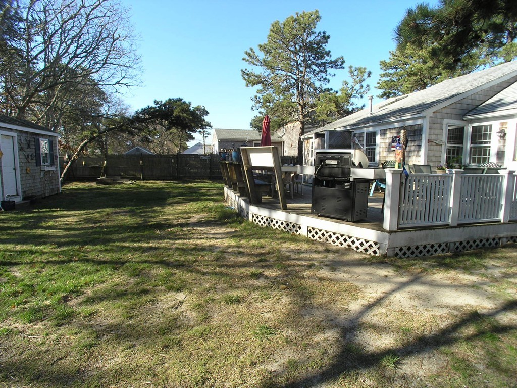 154 Captain Chase Road Dennis, MA 02639 - Photo 18 of 19 Gallery Image 18