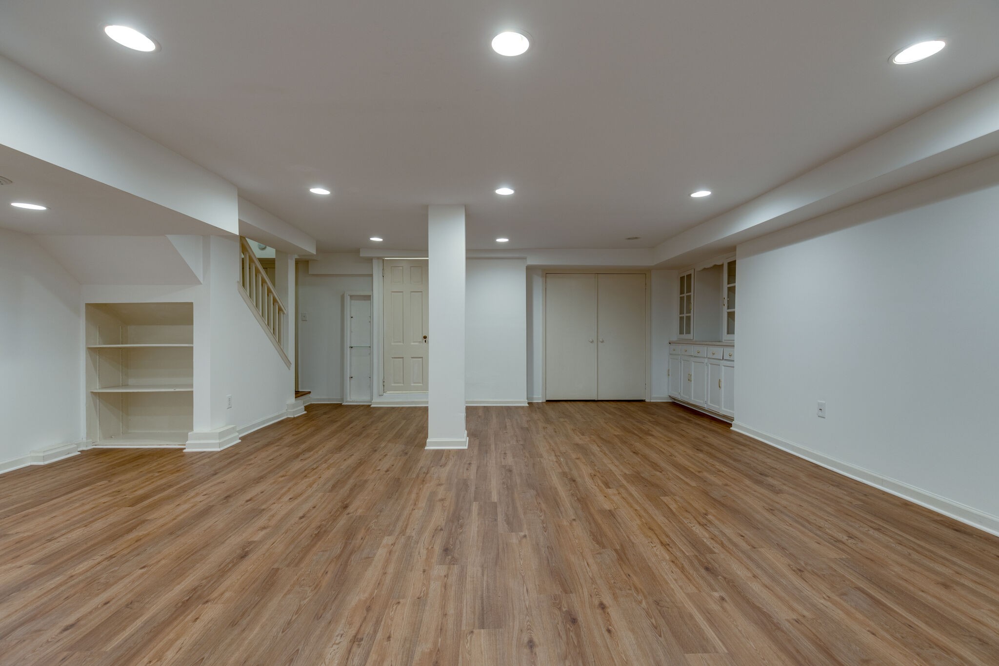 111 Mockingbird Road Nashville, TN 37205 - Photo 36 of 49 a view of an empty room with wooden floor and closet