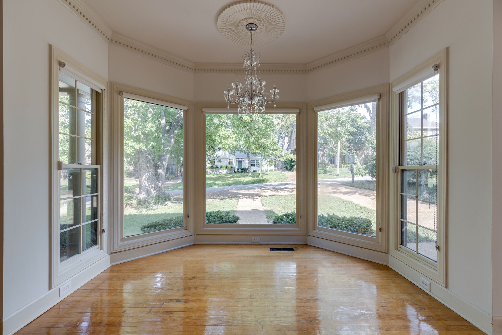 111 Mockingbird Road Nashville, TN 37205 - Photo 8 of 49 a view of an empty room window and chandelier