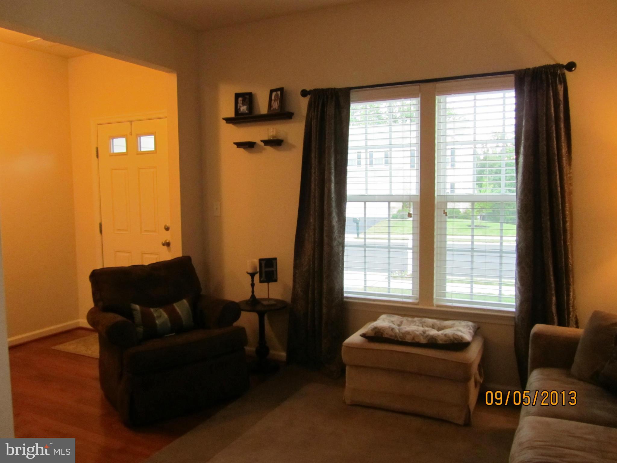 54 Haverhill Road Joppa, MD 21085 - Photo 4 of 30 Living Room