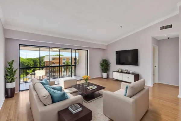 $2,700 | 300 Golfview Road, Unit 506, North Palm Beach, FL 33408