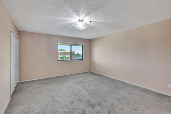 $2,700 | 300 Golfview Road, Unit 506, North Palm Beach, FL 33408