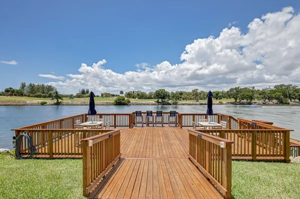 $2,700 | 300 Golfview Road, Unit 506, North Palm Beach, FL 33408