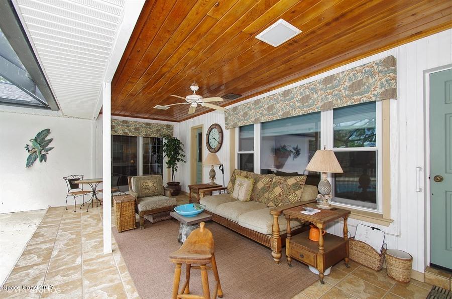 4200 Pinewood Road Melbourne, FL 32934 - Photo 18 of 40 Covered patio