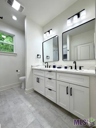 $2,000 | 808 South Audubon Pl Avenue, Gonzales, LA 70737