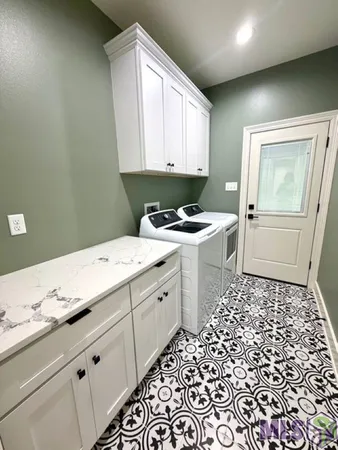 $2,000 | 808 South Audubon Pl Avenue, Gonzales, LA 70737