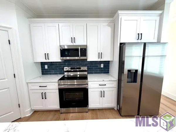 $2,000 | 808 South Audubon Pl Avenue, Gonzales, LA 70737