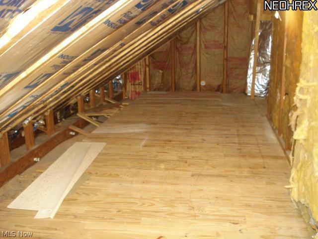 9893 Ridge Road North Royalton, OH 44133 - Photo 17 of 25 Loads of Storage Space