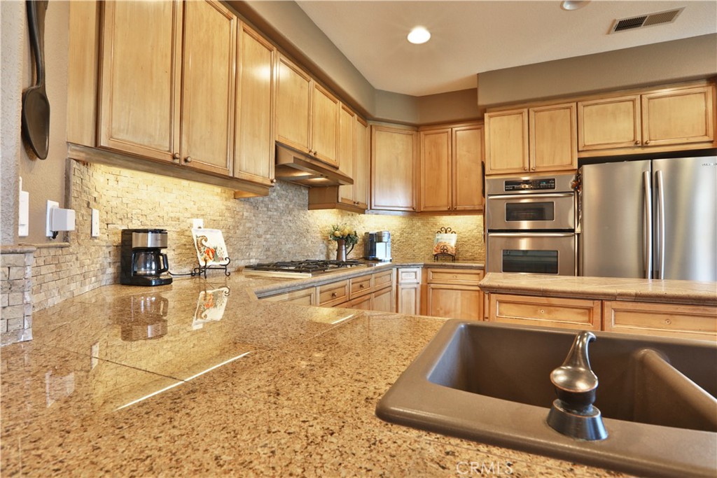 4343 Driving Range Road Corona, CA 92883 - Photo 5 of 61