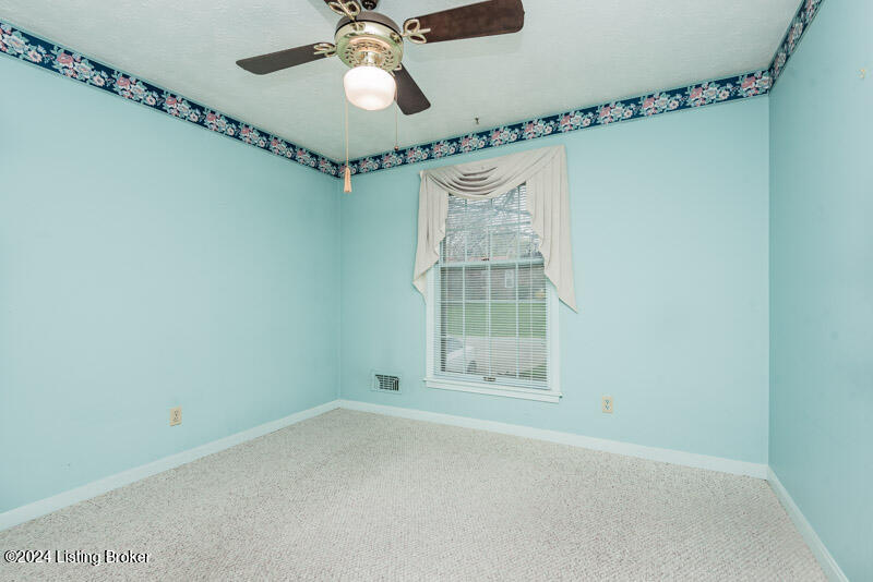 9108 Collingwood Road Louisville, KY 40299 - Photo 18 of 25 DSC_2053