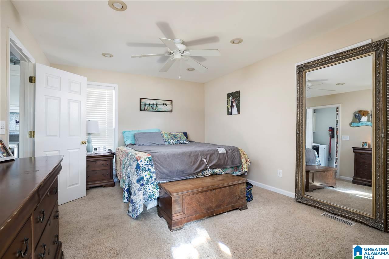 2157 Mountain View Road Birmingham, AL 35210 - Photo 13 of 21