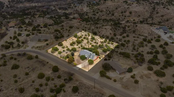 $340,000 | 440 Roberts Drive, Amarillo, TX 79118