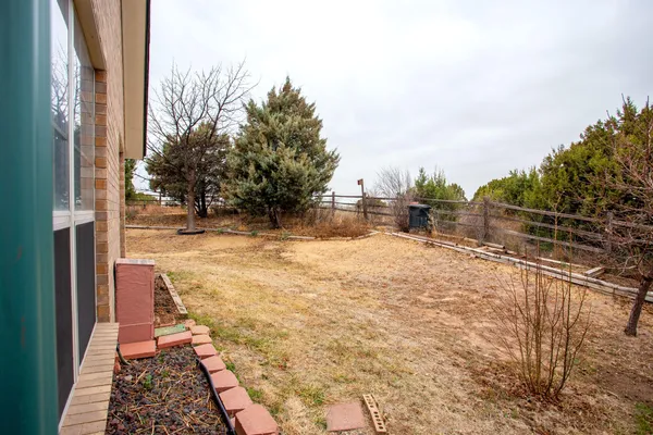 $340,000 | 440 Roberts Drive, Amarillo, TX 79118