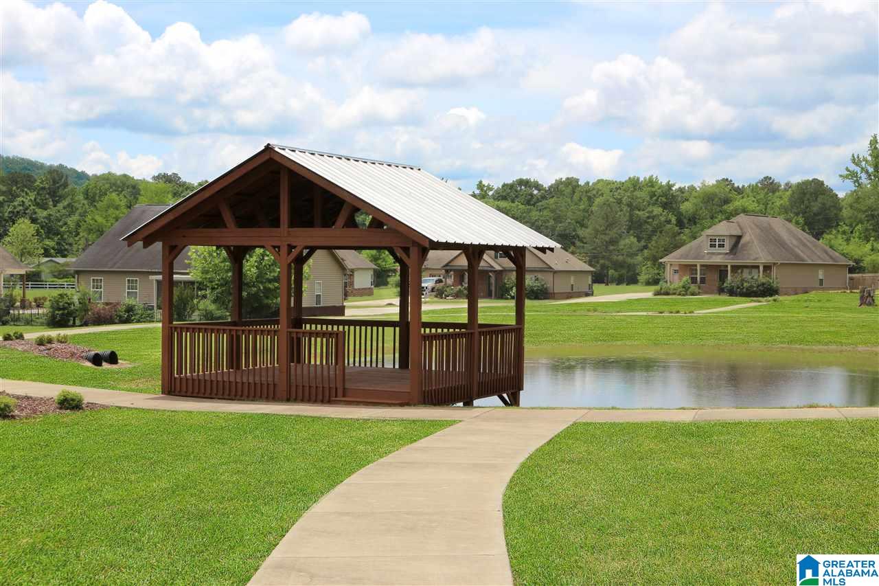 710 Clover Circle Springville, AL 35146 - Photo 9 of 12