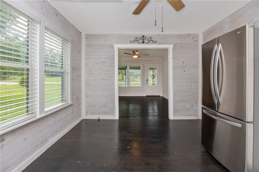 2283 Tigerpoint Road Brenham, TX 77833 - Photo 14 of 27