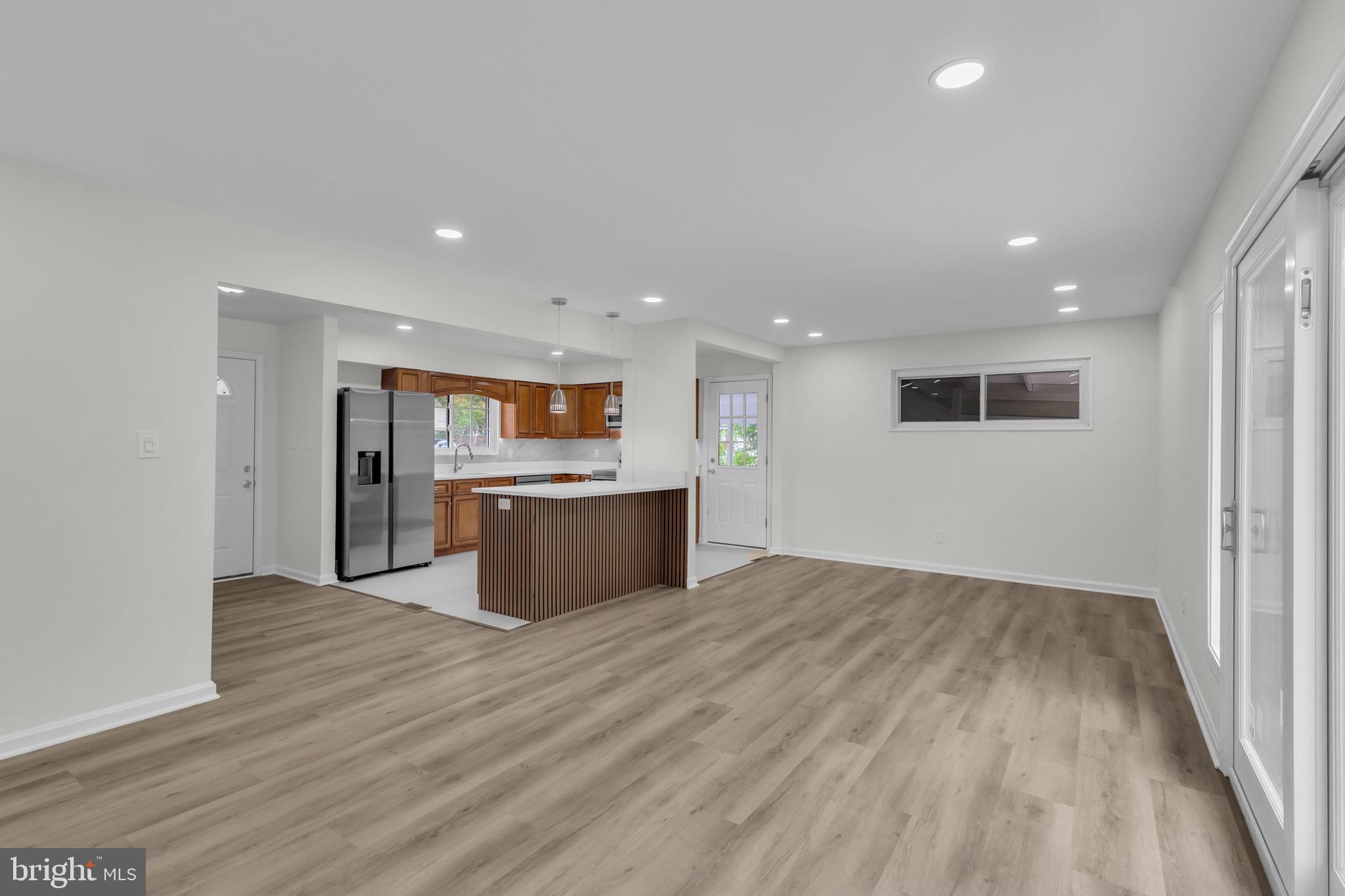 5907 Camberly Avenue Springfield, VA 22150 - Photo 14 of 37