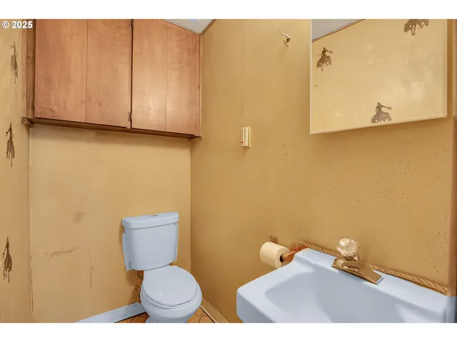 $299,000 | 47085 Old 77 Vesper Lane, Birkenfeld, OR 97016