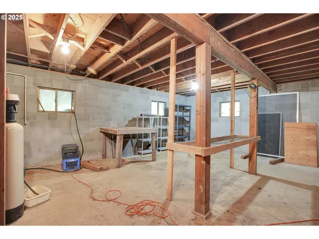 $299,000 | 47085 Old 77 Vesper Lane, Birkenfeld, OR 97016