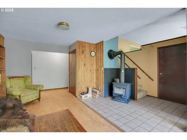 $299,000 | 47085 Old 77 Vesper Lane, Birkenfeld, OR 97016