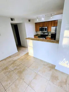 $198,500 | 1020 Crystal Way, Unit F, Delray Beach, FL 33444