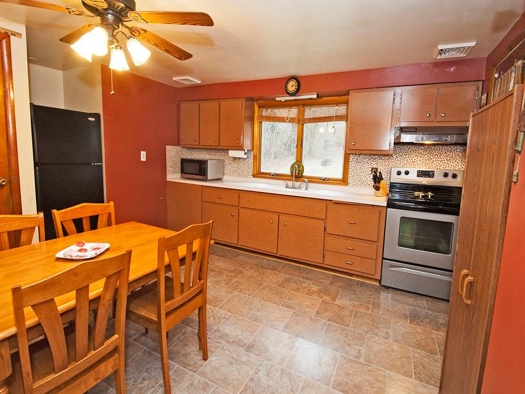 2537 Riddle Run Road Tarentum, PA 15084 - Photo 6 of 21 Timeless tile back splash featured.